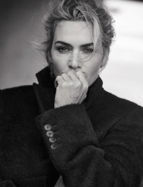 意大利版《Vogue》十一月刊黑白时尚大片 | 摄影 Peter Lindbergh