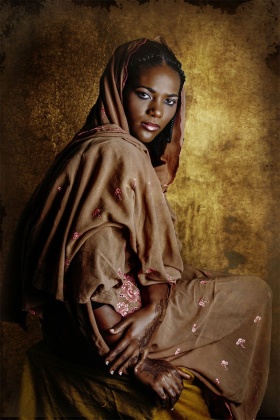 科特迪瓦摄影师Joana Choumali | 传统服饰的现代非洲妇女