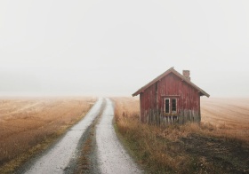 Britt M | 挪威，废弃的房屋