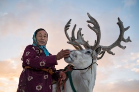 深山里蒙古驯鹿人的生活 ｜摄影师Joel Santos