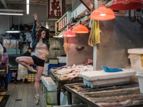 香港街头的芭蕾舞者　｜摄影师Omar Robles