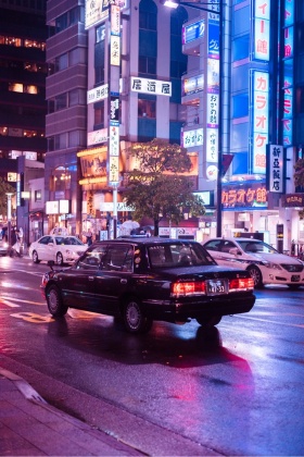 东京雨夜