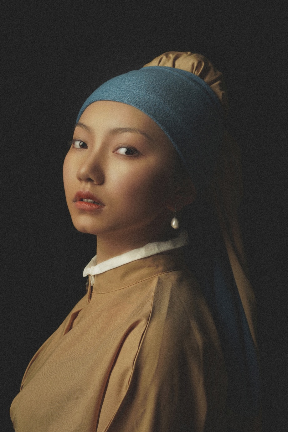 油画《戴珍珠耳环的少女》
