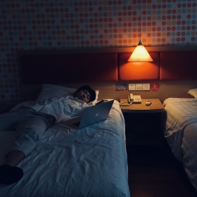 深夜加班