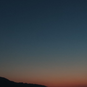 皎月夕阳