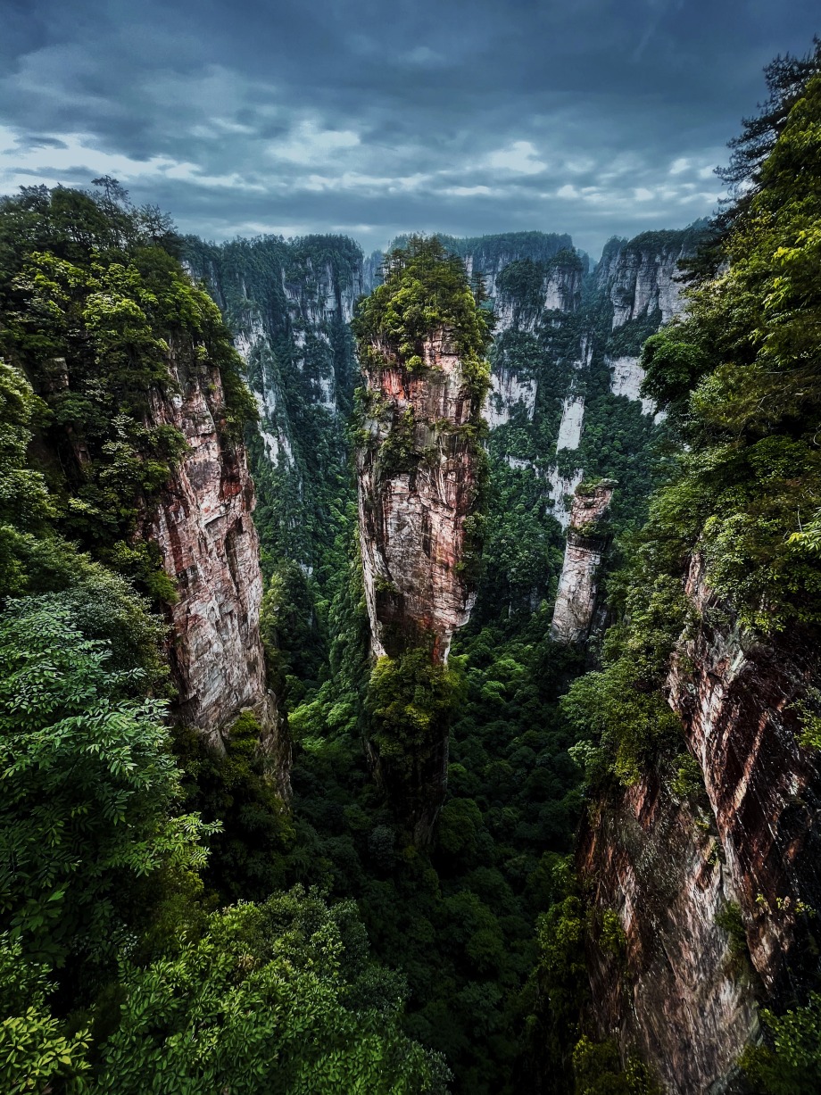 顶天立地