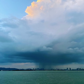 苏州太湖遇雨
