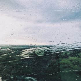 流动的雨