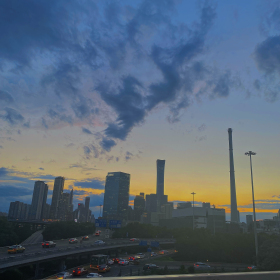 下班后的夕阳