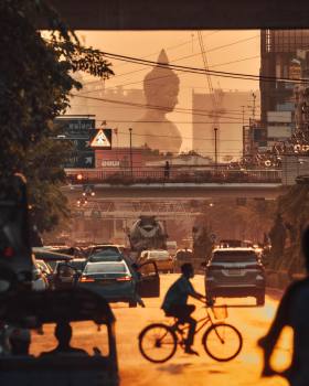 光与影的街头 | 摄影师K. Treetrong ​​​镜头里的曼谷 ​​​