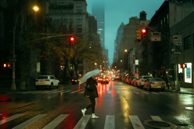 雨天的纽约街头