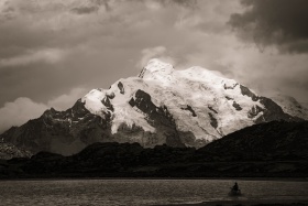 格聂山