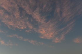 夕阳下的塔台