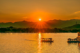 颐和园夕照