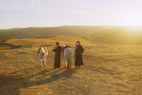 གངས་ཉི་མ་རྩེ的儿女