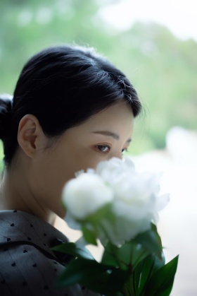 潮湿的葳蕤