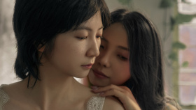 依偎与独自