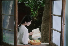 故事总是发生在夏天