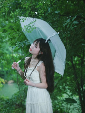 氤氲的雨季