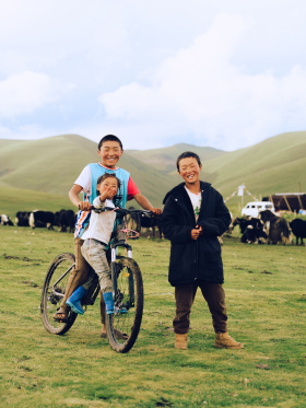 降措一家