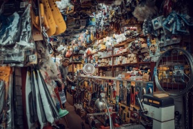 大地上我们转瞬即逝的绚烂