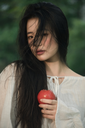 无论如何，阴天快乐