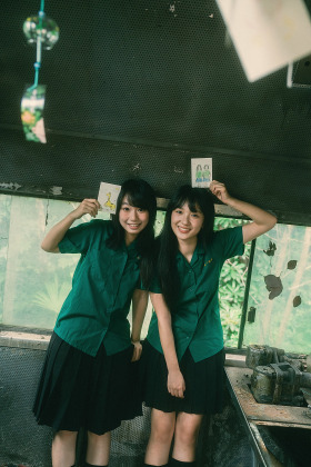 跟我回到18岁，不要被命运找到。