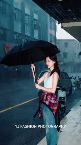 与你一起看下雨，也是种浪漫