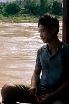 开往琅勃拉邦的慢船。