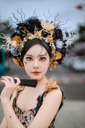 朝鲜民俗园里的簪花