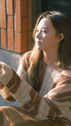 人间朝暮，叶落惊秋