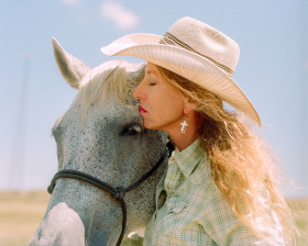 垂死天空下的星系