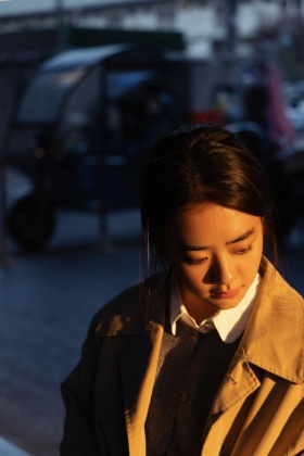 啊，夕阳，我要做你余晖里橙黄色的人儿