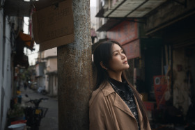 《胶片里的老街肌理》