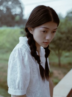 她们说：那天城里来了一个女作家