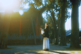 心香一炷神明自在