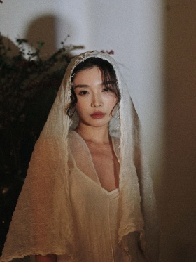 慢下来，听光与纱的告白