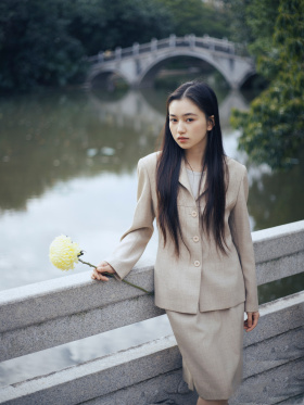 她的眼睛会说话