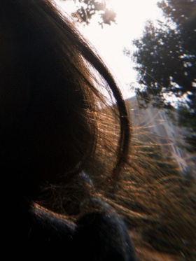 空旷的街道早没了一点声