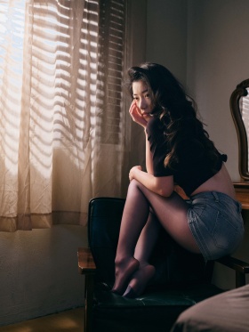 镜中私语，光影里的温柔