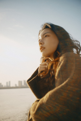 太阳落下前的一秒钟