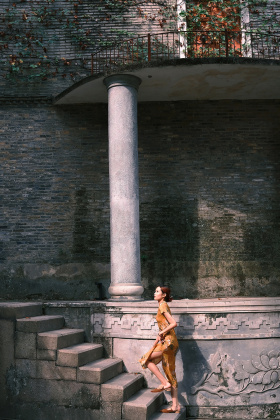 石阶上的光影诗，写给采峰的信