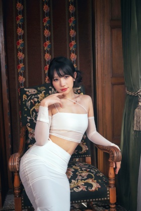 室内轻私房情绪人像