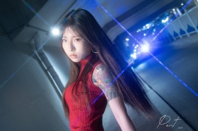 蓝焰夜吻霓红裳