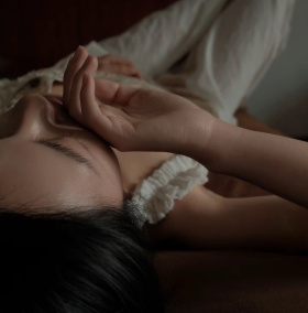 只是途径了她的绽放